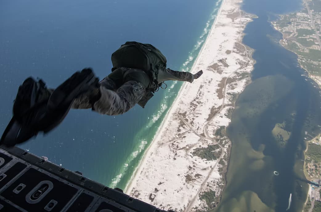 AFSPECWAR skydiving